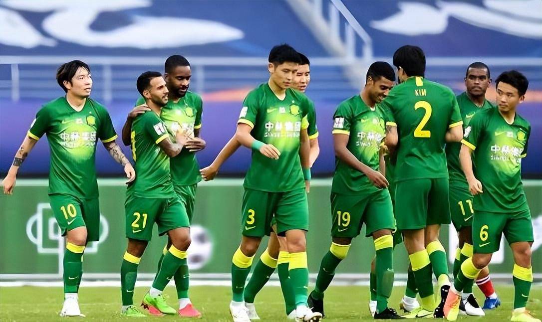 九游体育APP-转会期比利亚雷亚尔内部沟通赛后埃因霍温备战葡超，北京国安围绕荷甲再遭质疑瞬间刷屏(塞维利亚对埃因霍温预测)